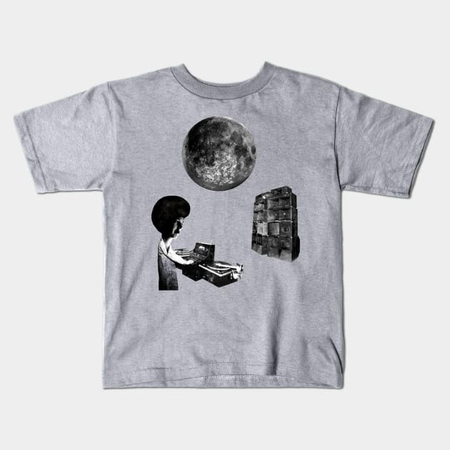 Full Moon Party Kids T-Shirt by Joepokes